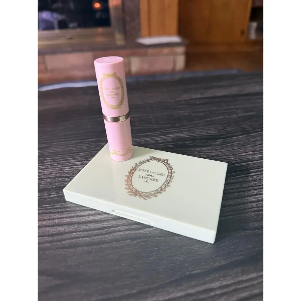 NWOT Estēe Lauder x Ladurée Makeup Bundle